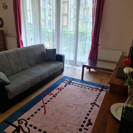 Comfortable Apartment! 프라하 외부 사진